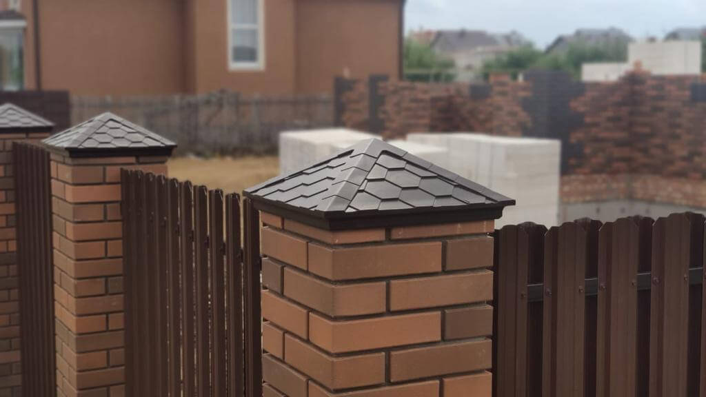 Колпак Zking Эверест Коричневый на столб 1.5х1.5 кирпича (390х390мм) в Борисоглебске фото