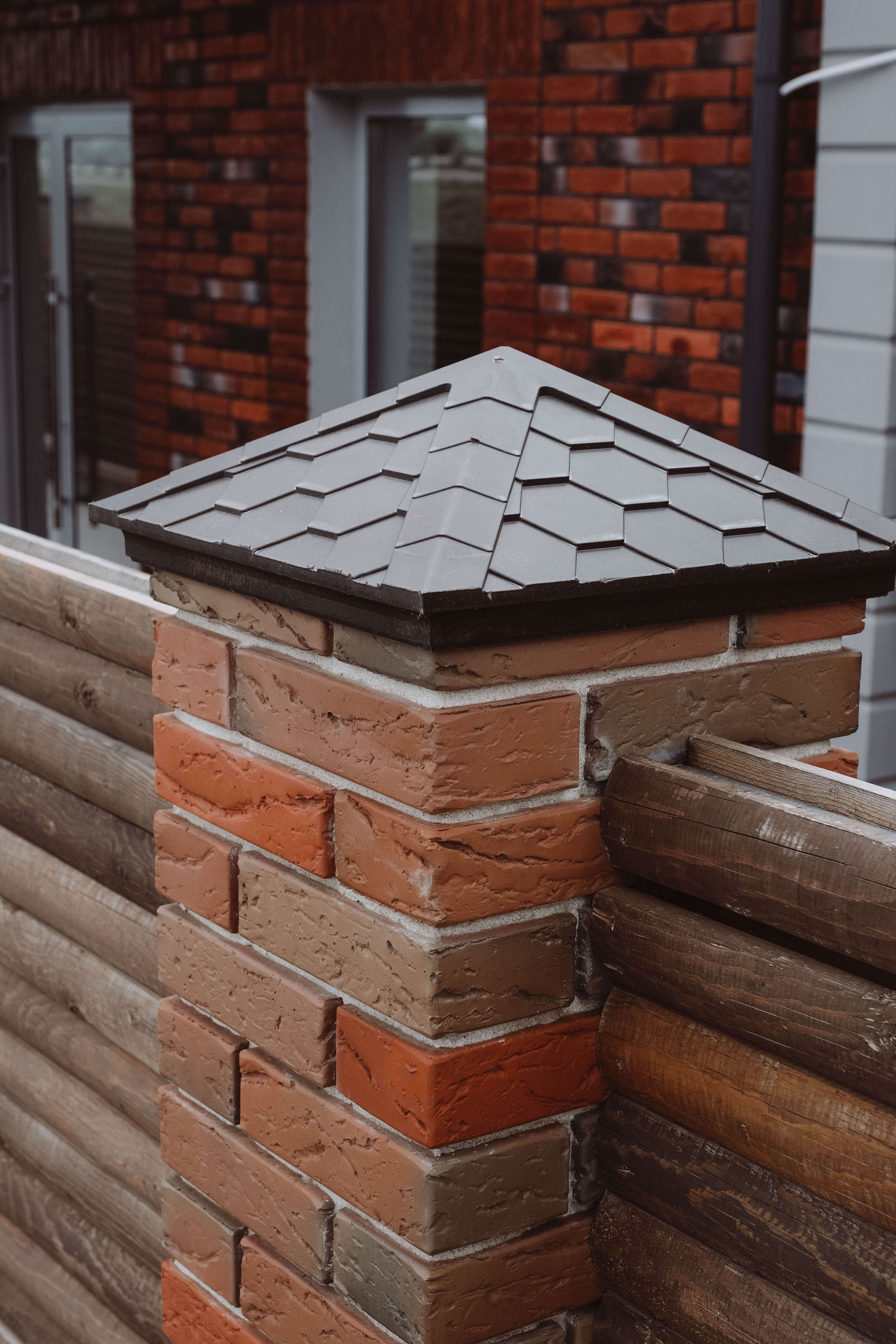 Колпак Zking Эверест Коричневый на столб 1.5х1.5 кирпича (390х390мм) в Борисоглебске фото