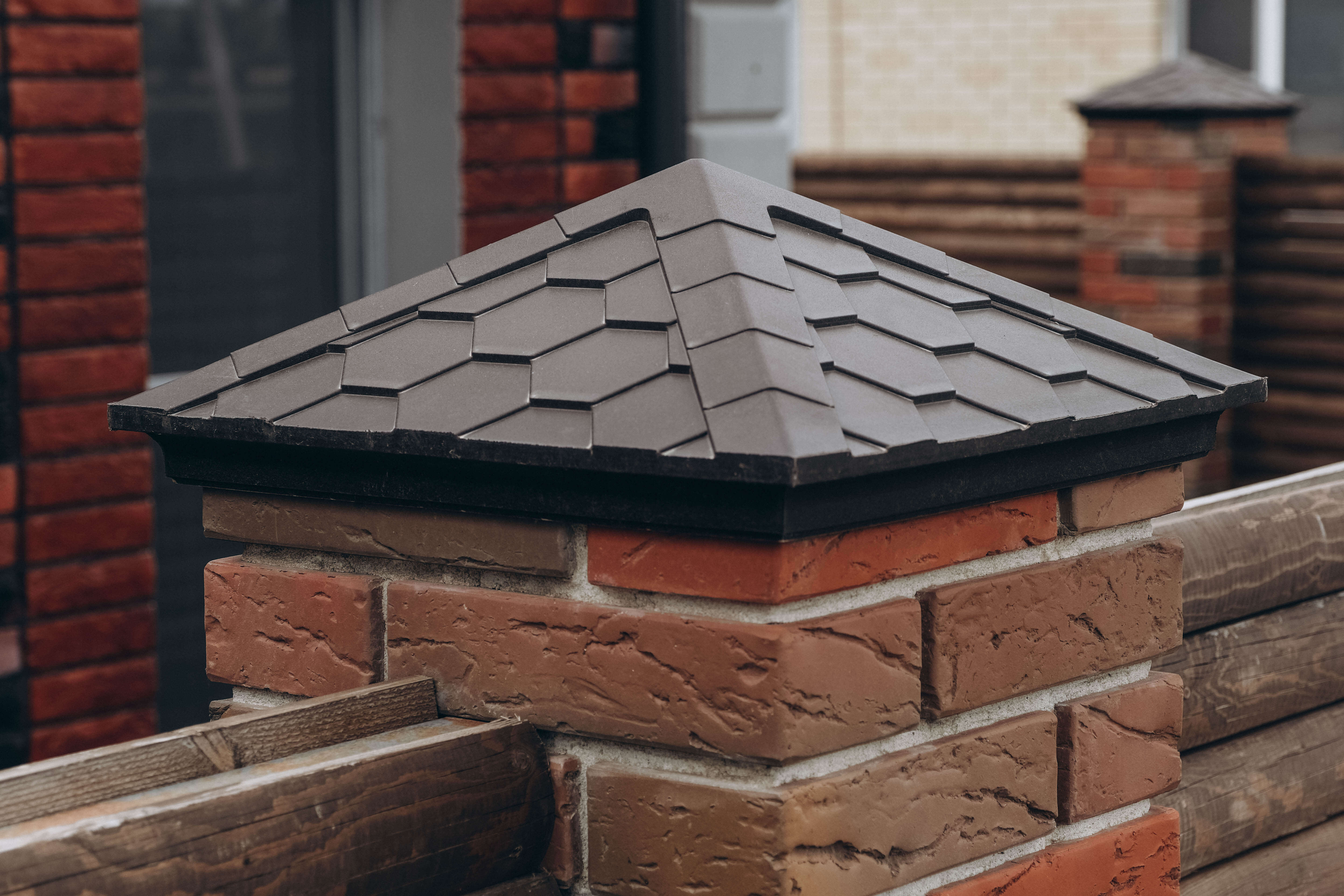 Колпак Zking Эверест Коричневый на столб 1.5х1.5 кирпича (390х390мм) в Борисоглебске фото